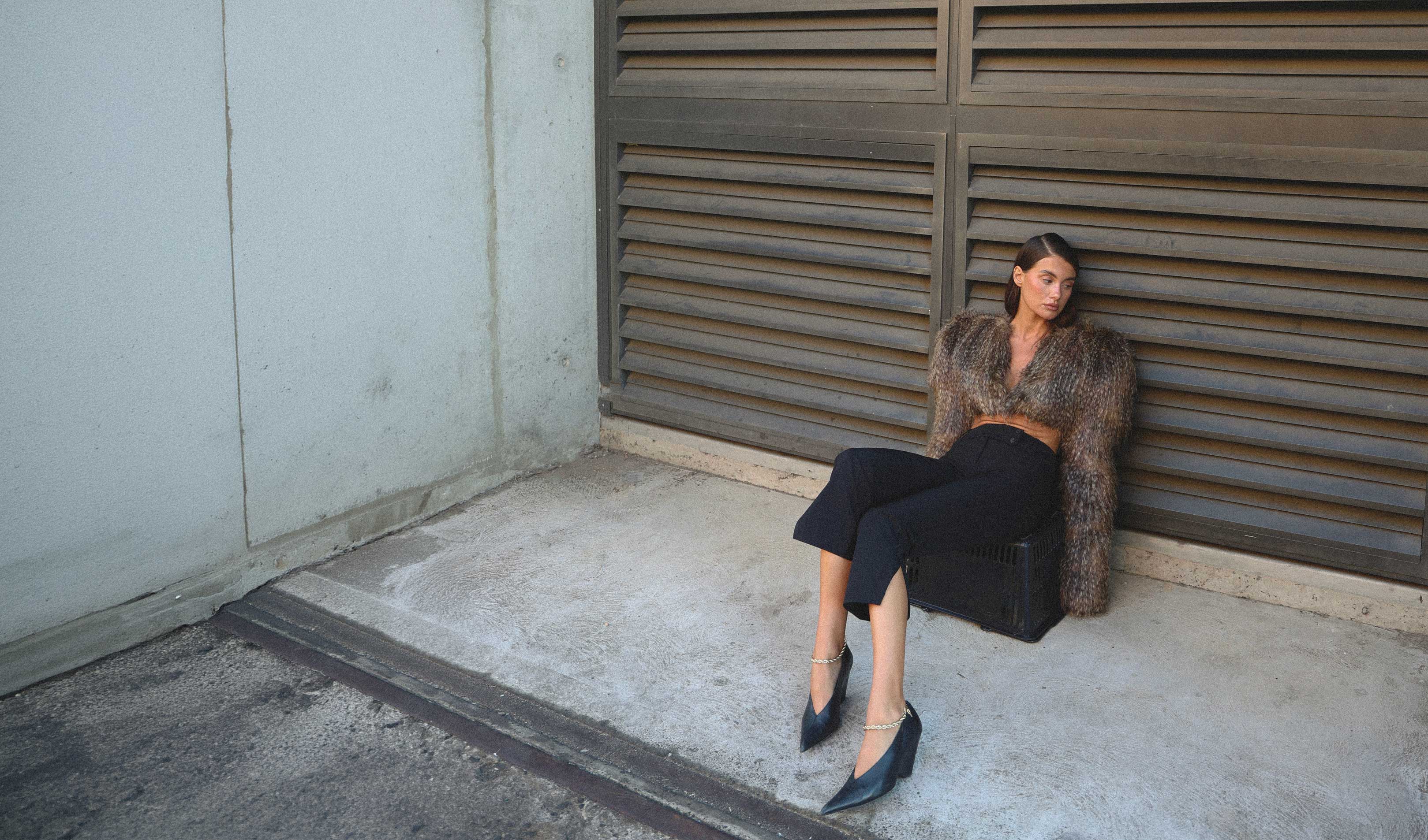 Sarah Michalska photography, dark editorial background